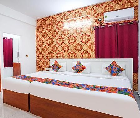 Hotel Royal Platinum Bangalore Luaran gambar
