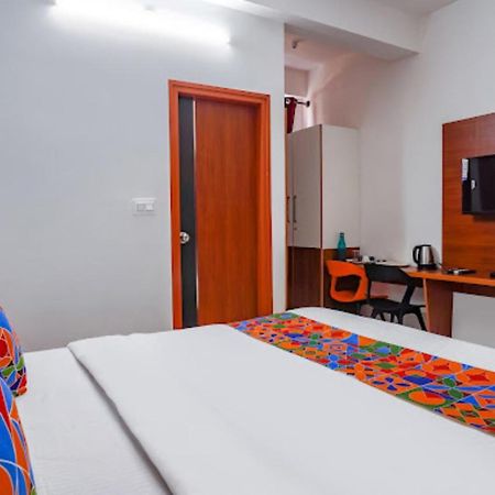 Hotel Royal Platinum Bangalore Luaran gambar